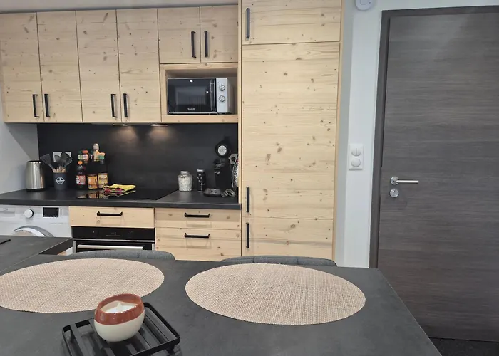 Le Reflet Des Sommets - Sauna, Jardin Et Terrasse