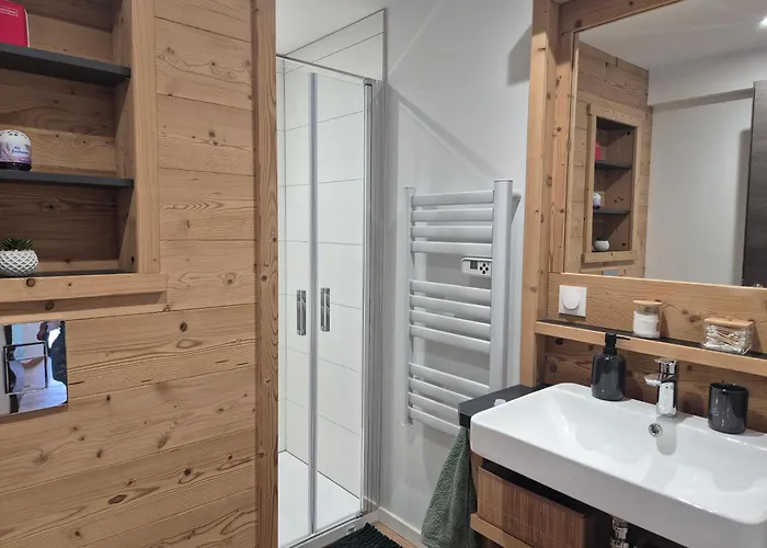 Le Reflet Des Sommets - Sauna, Jardin Et Terrasse